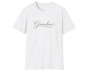 Grandma Design T-shirt | Script Grandma Title