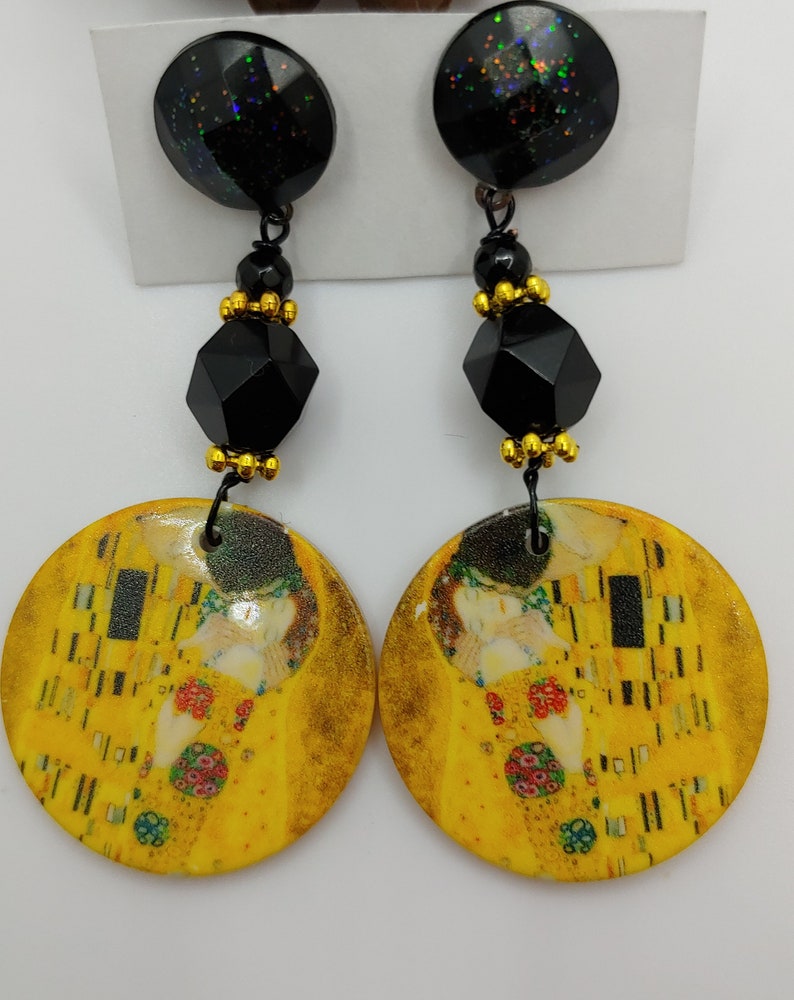 Valentine/'s Day Earrings Love ROMANTIC KLIMT KISS Earrings in Mother of Pearl Drop Earrings One of a Kind Gifts for Her