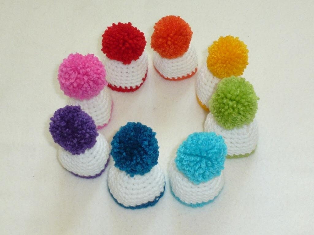 Egg Cosy Easter White Colorful Pompom