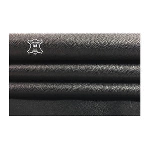 Vera pelle di agnello NERA 6 piedi quadrati Pelle di agnello testurizzata Materiale per cucire Pelle grana 1 mm/2,5 oz Goosebumps 669