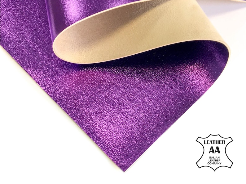 Folha de couro metálico ROXO genuíno 6x6 / 8x10 / 12x12 / 12x18 / 18x24 Retalhos de pele de cordeiro revestida com folha refletora 2oz/0,8 mm Pele metálica VIOLA 705 imagem 1