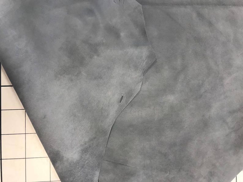 GRAY genuine suede Italian Lambskin suede natural sheep suede light gray genuine leather fabric for crafts, lining TRADEWINDS 278 0.6mm image 4