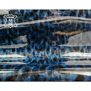 Couro envernizado azul com estampas // Couro laqueado de animais autênticos // 6 a 8 pés quadrados // 0,56 a 0,86 m² // Oceano Profundo, 1129, 0,9 mm/2,25 oz
