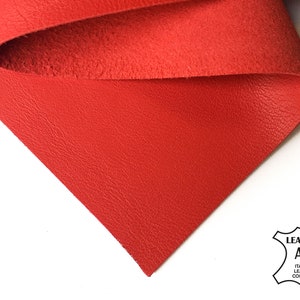 Felrood echt leerblad 6x6 / 8x10 / 12x12 / 12x18 / 18x24 / 2oz/0.8mm / dunne kladjes voor knutselen // Oorbel leer // MARS RED 26