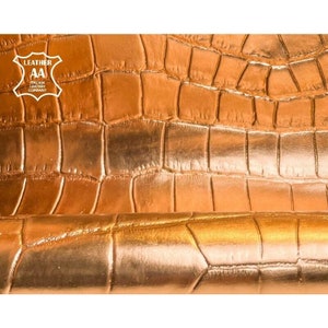 Cuero con estampado de cocodrilo de oro rosa // Tela metálica// Pieles de cocodrilo en relieve// 2 - 6 pies cuadrados // COCODRILO DE ORO ROJO, 1318, 0,7 mm / 1,75 oz