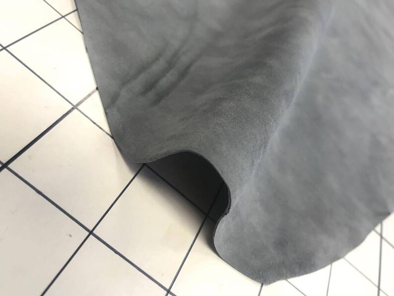 GRAY genuine suede Italian Lambskin suede natural sheep suede light gray genuine leather fabric for crafts, lining TRADEWINDS 278 0.6mm image 5