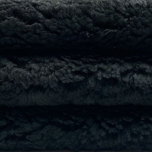 ブラック イタリア製ラムスキン シアリング // 暖かい両面ファー生地 // サイズをお選びください // 4 - 6 平方フィート // 新しいブラック シアリング、1293、2.0 mm / 5 オンス