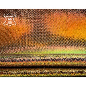 Cuir holographique à écailles de poisson // 5-6 sqft // 0,50-0,60 // Choisissez parmi deux couleurs // Peaux métalliques // 0,9 mm / 2,25 oz