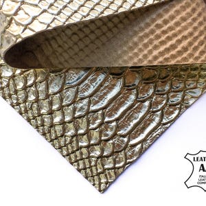 Lámina de serpiente dorada clara de 6x6 / 8x10 / 12x12 / 12x18 / 18x24, retales de cuero genuino con estampado animal en relieve, suministros para aretes, 1,0 mm