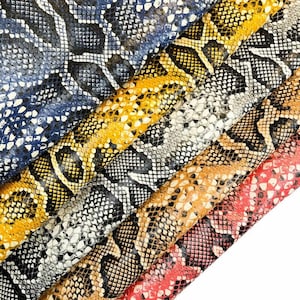 LIMITED Edition White Background Rainbow Classic Color Lammleder mit Schlangendruck / Laser Cut Textur / Off-White Rainbow SNAKE MIX 1365, 0.9 mm