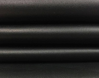 ブラックマットラムスキンレザー 3平方フィートピース レザーシャツとジャケット縫製レザー 0.8-0.9 mm // 2-2.25オンス マットブラック 520