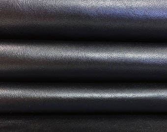 Pelle di agnello Perlamuter blu 5, 6 piedi quadrati (0,46-0,66 m2) Pezzi per artigianato in vera pelle animale metallizzata 0,8 mm // 2 oz Moonlit Ocean 534