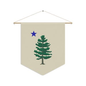 Old Maine flag pennant banner | original Maine state flag wall hanging home decor | Maine wall art | Maine gifts | dowel & twine included