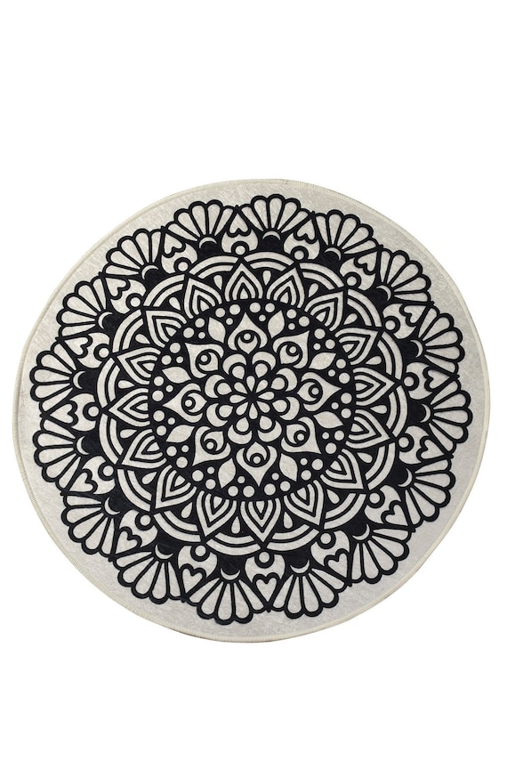 round white bath rug