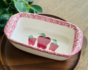 Vintage Neher 1995 Bakeware Apples Loaf Baking Pan with Cinnamon Pull Aparts Recipe 9x5 ~ Apple Pattern ~ Speckled Red and Cream Trim