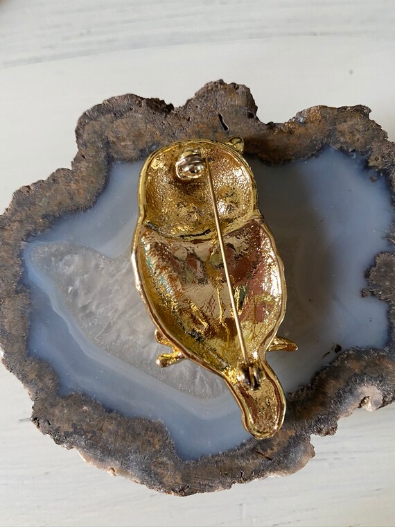 1990s vintage brass owl brooch with rhinestone ey… - image 5