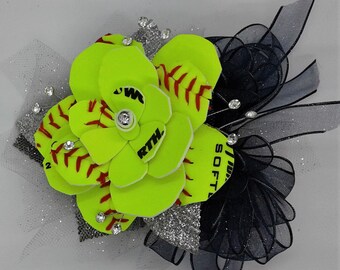 Softball Wrist Corsage Petite