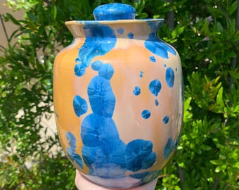 Crystalline Pottery Decorative Jar or Vase with Lid