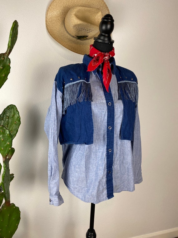 Vintage 1980s-90s Fringed Denim Western Shirt - image 3