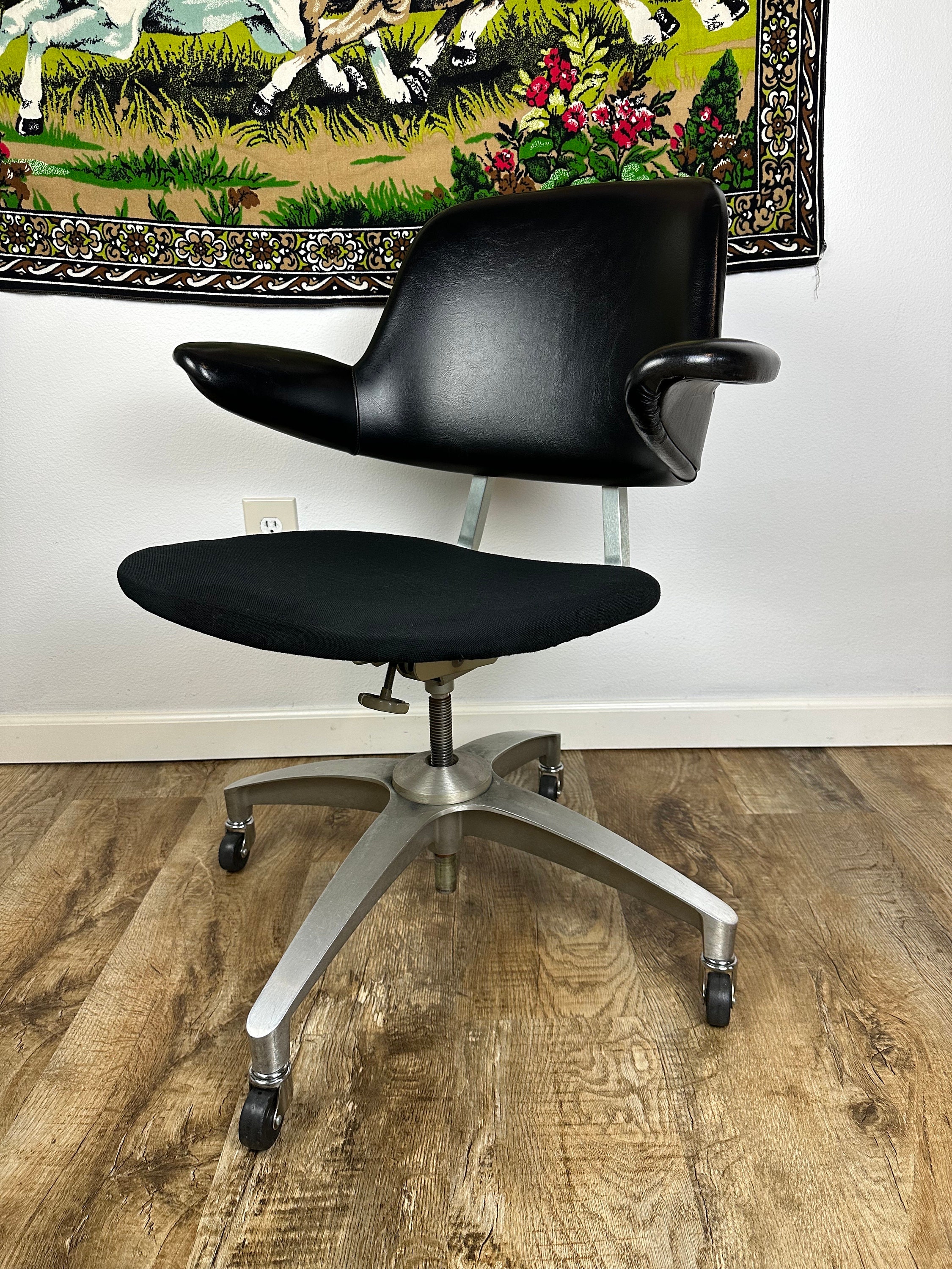 Shaw Walker The Walker Adjustable Office Chair デスクチェア SHAW