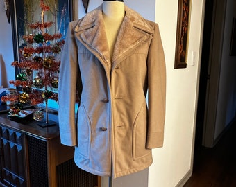 Vintage PIONEER WEAR Style 1970s Strato Suede Faux Fur Coat Men's 38