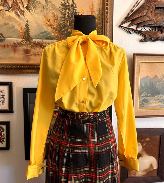 yellow pussybow blouse