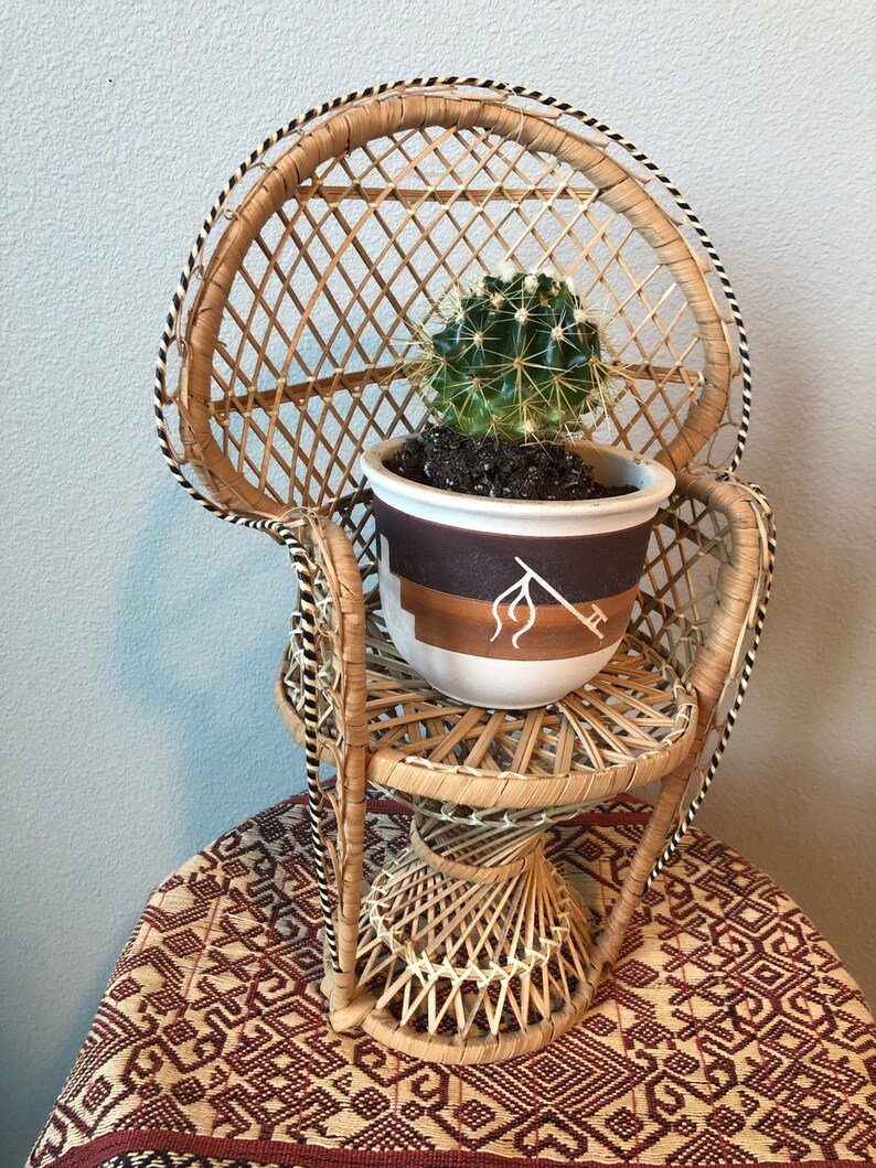 doll peacock chair