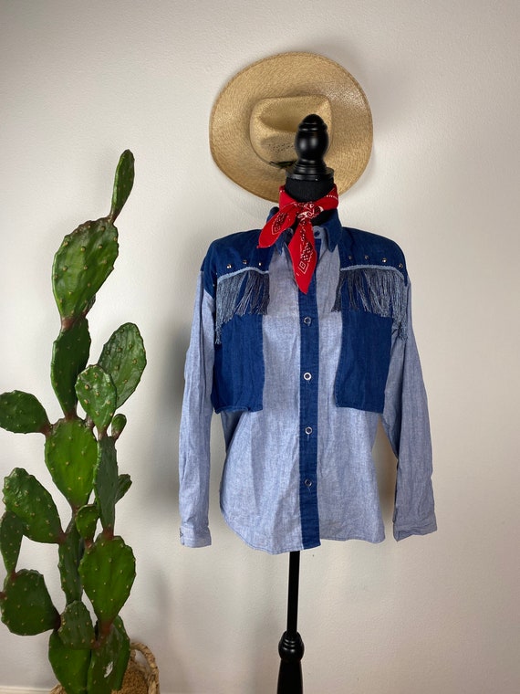 Vintage 1980s-90s Fringed Denim Western Shirt - image 5