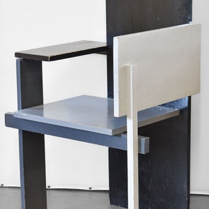 Vintage GERRIT RIETVELD Berlin Chair 1923 De Stijl Movement image 4