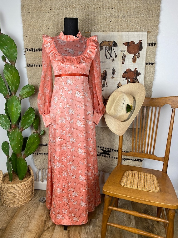 Vintage 70s Empire Waist Peach Floral Prairie Dres