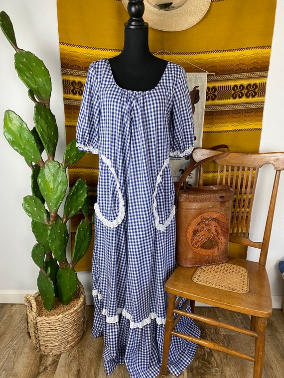 Hilda Hawaii dress Gem