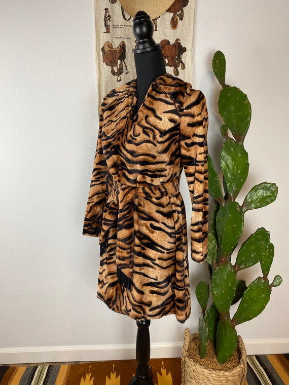 Vintage 1960’s 70’s Leopard Mini Dress