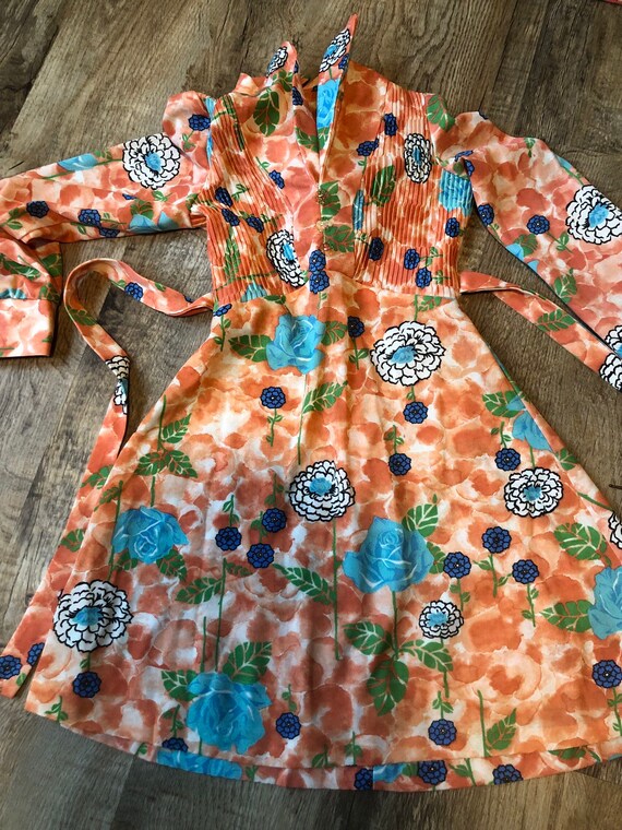 Vintage Mod Late 60s Mini Dress