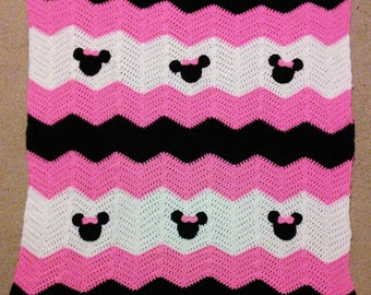 Pink and black crochet blanket hotsell