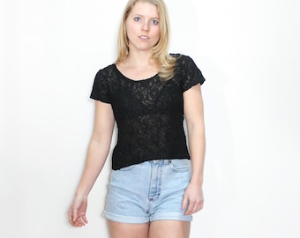 VINTAGE 80s 90s Black FLORAL Stretchy LACE Cropped Semi Sheer Scoopneck Short Sleeve Grunge Goth Witchy Top || xs s