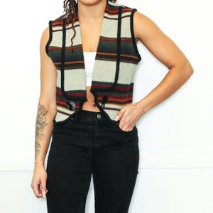 VINTAGE 80s/90s WOOLRICH Gray Striped Wool SOUTHWESTERN Hippie Boho Sleeveless Vest Silver Concho Top || Size S