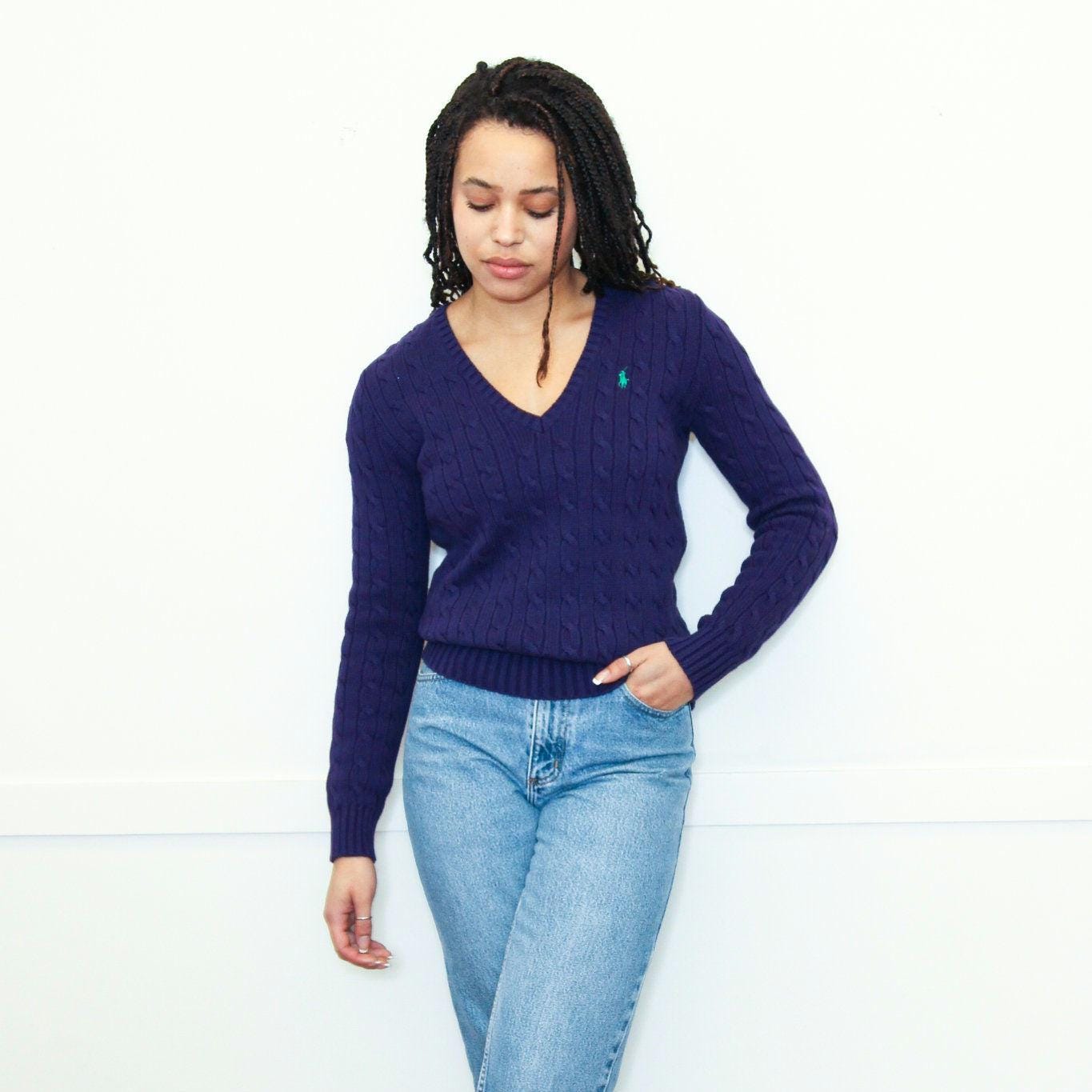 VINTAGE 2000s  Y2K Ralph Lauren Sport Cableknit PURPLE Slim Fit Ribbed Preppy V-Neck Cotton Polo Sweater || Size M