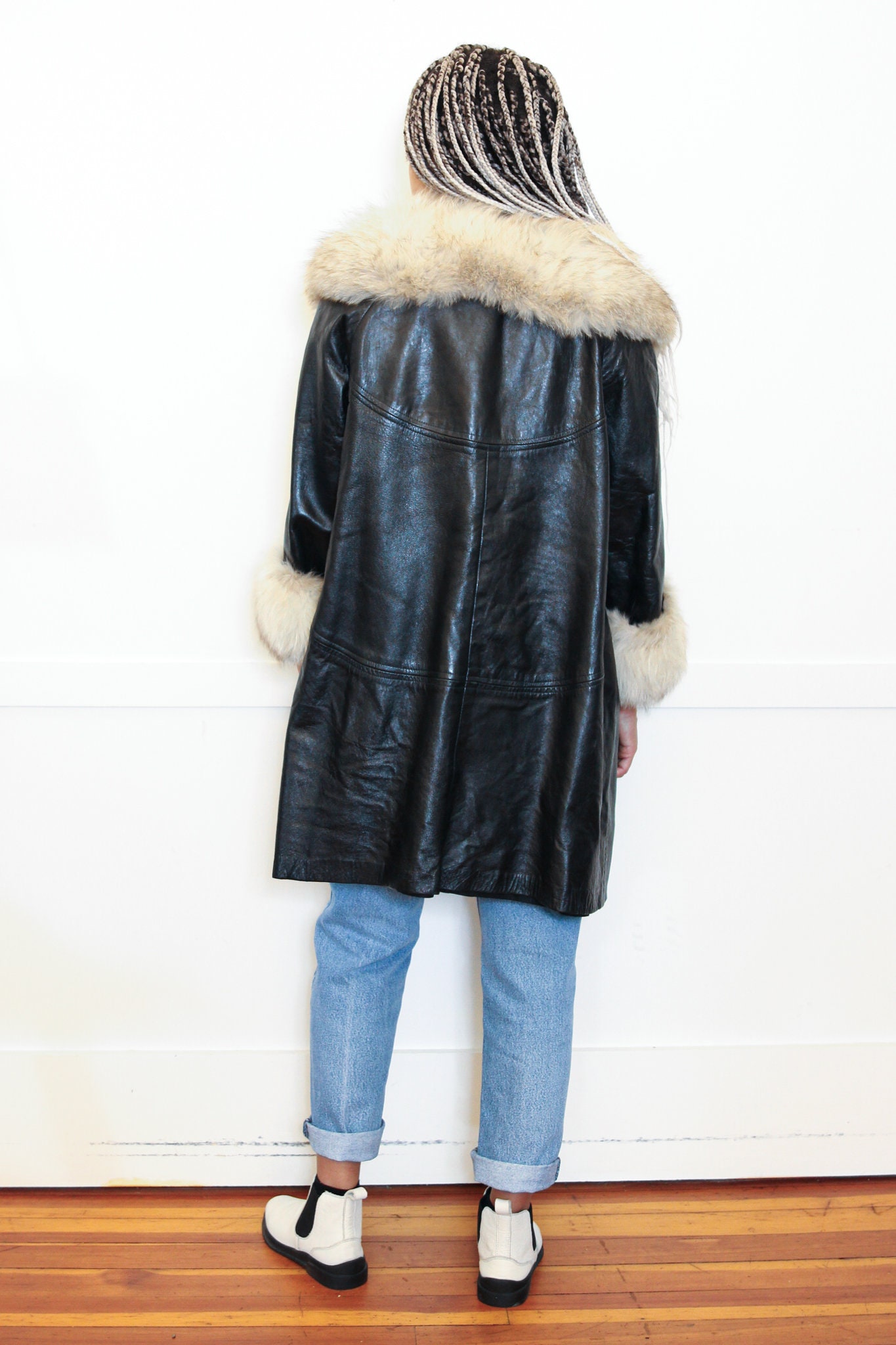 VINTAGE 60s 70s Black LEATHER Fluffy Soft Arctic Real Fox VINTAGE 60s 70s Black LEATHER Fluffy Soft Arctic Real Fox