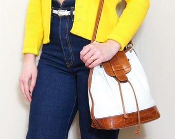 VINTAGE 80s 90s White Brown Crocodile Alligator Leather Drawstring Bucket Shoulder Crossbody Bag Top Handle  Minimalist