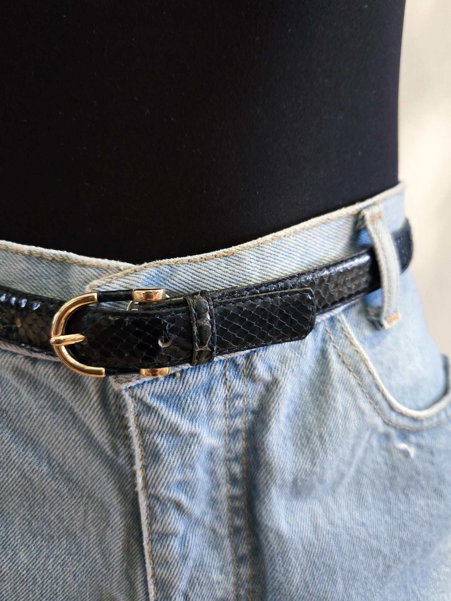 VINTAGE 80s 90s NAVY Genuine Snakeskin Leather Skinny Chic  display picture 2
