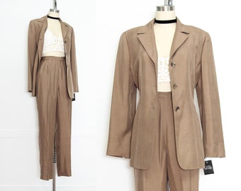 VINTAGE 90s Pure 100% SILK Taupe Brown 2 Piece Blazer Trouser Pantsuit Suit Set Academia Preppy Minimalist Size 8