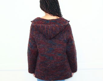 VINTAGE 80s/90s Handknit One of A Kind Burgundy HEAVY WOOL Chunky Knit Hooded Warm Cozy Cardigan Sweater || Size S