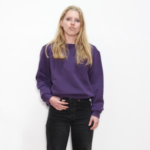 VINTAGE 90s Purple Karen Scott Cotton Mix Simple Casual Crewneck Pullover Ribbed Sweatshirt Top || Minimalist Sportswear M