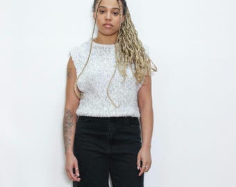 VINTAGE 80s White Gray NUBBY Chunky Knit Sleeveless Open Side Sweater Vest Crewneck Top || Minimalist Capsule Wardrobe M