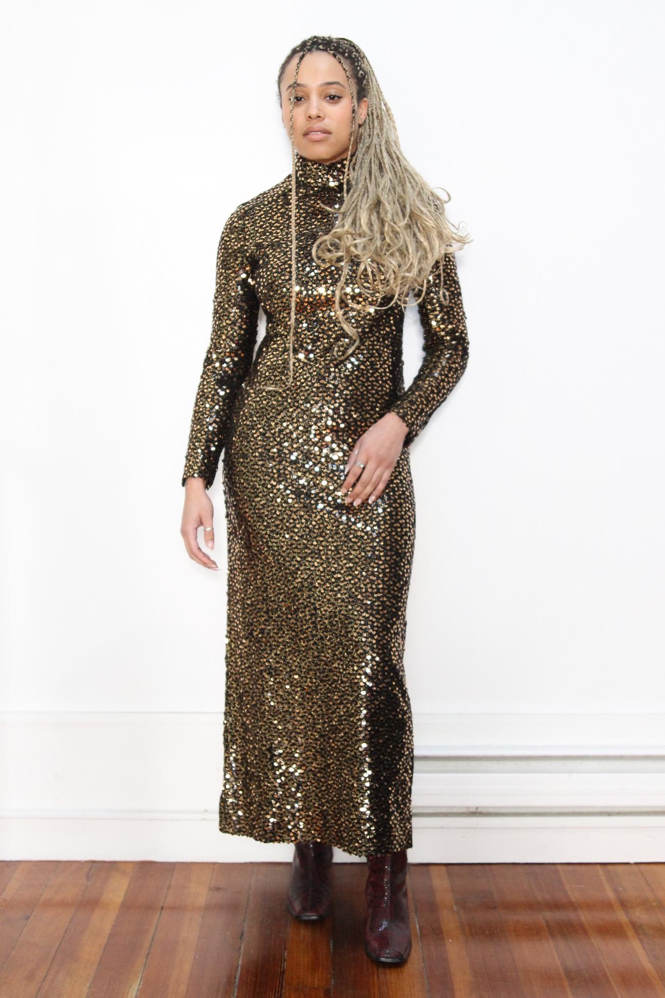 VINTAGE 70s Gold Black HEAVILY Sequinned Long Sleeve MOCKNECK Maxi Disco Party New Years Even Stretch Statement Dress || 8 - Etsy VINTAGE 70s Gold Black HEAVILY Sequinned Long Sleeve MOCKNECK Maxi Disco Party New Years Even Stretch Statement Dress || 8 - Etsy