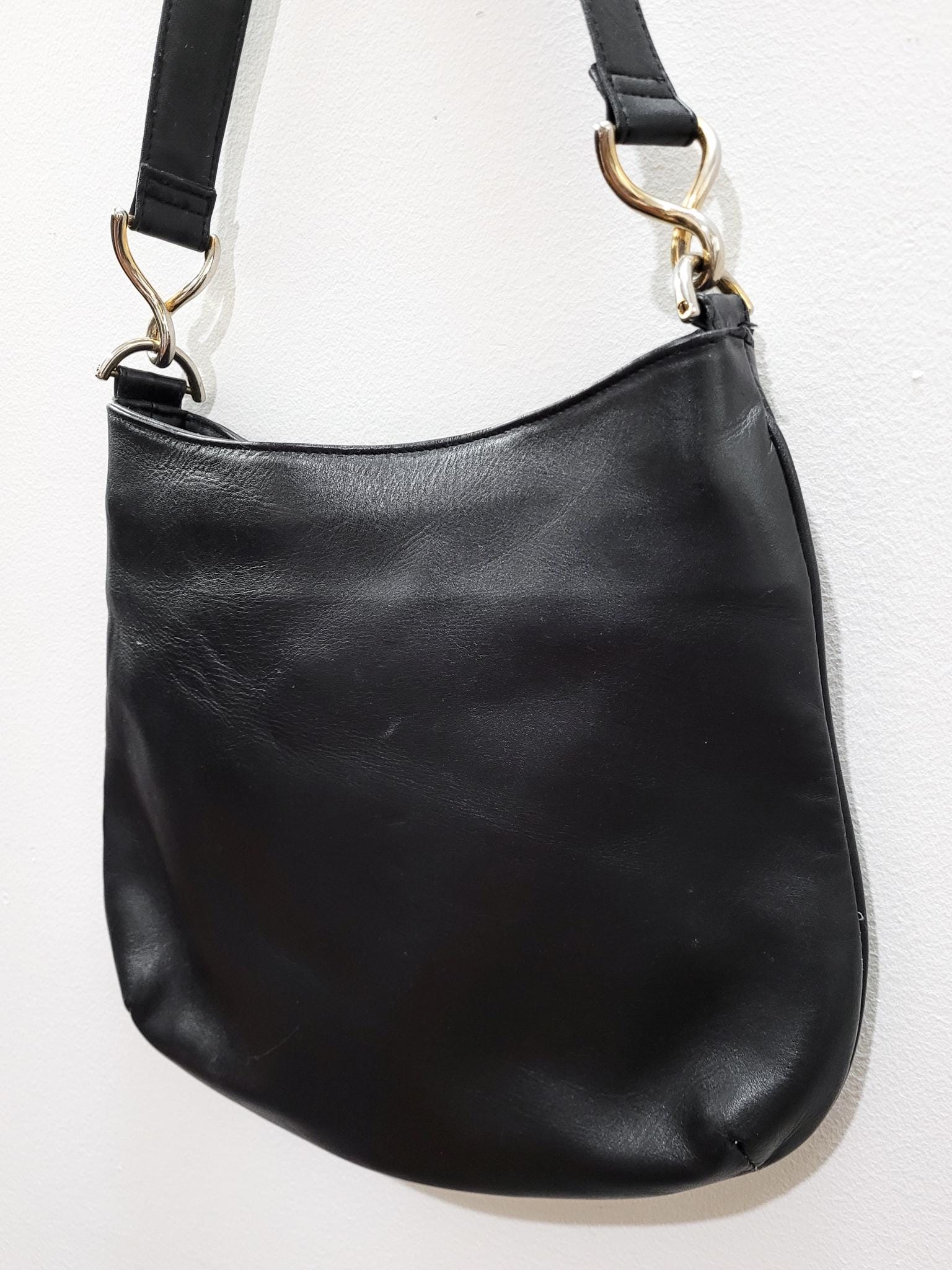 VINTAGE 90s 2000s Y2K Black Leather GIANI Bernini Curved Simple