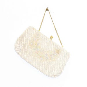 Monedero de mano VINTAGE de los años 60 con cuentas y flores translúcidas, bonito monedero estilo flapper con eslabones de cadena y cierre dorado antiguo de COTTAGECORE