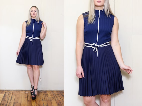 VINTAGE 60s 70s Navy Blue Striped NAUTICAL Preppy Accordian PLEATED Textured Zip Front Princess Diana Style Knee Length Sleeveless Dress S M Etsy