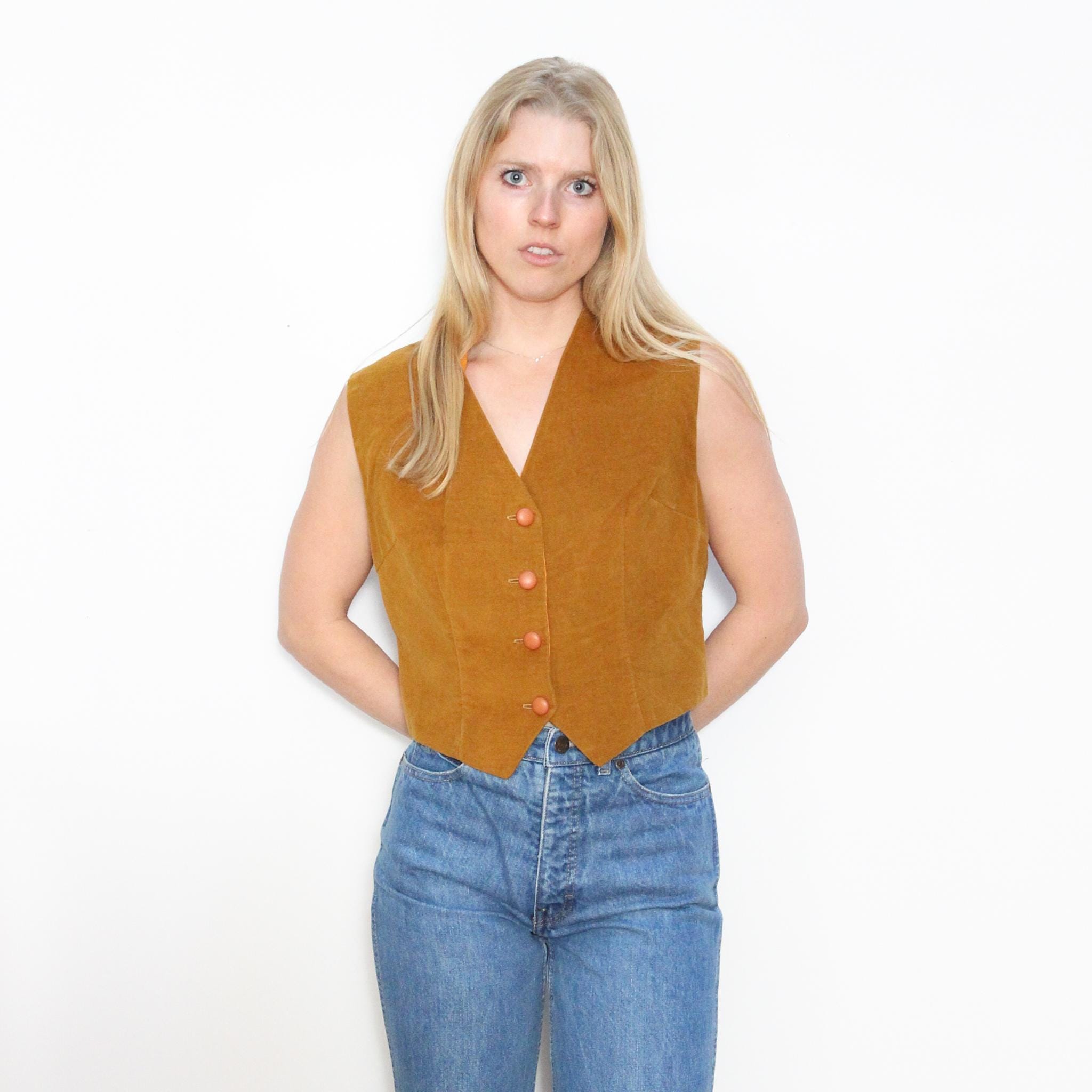 VINTAGE 70s 80s Caramel Honey BROWN Velvet Button Up Cropped Western Hippie Boho Vest Top || M