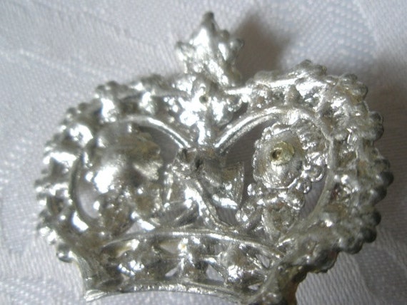 Victorian Crystal Rhinestone Crown brooch pin - image 5